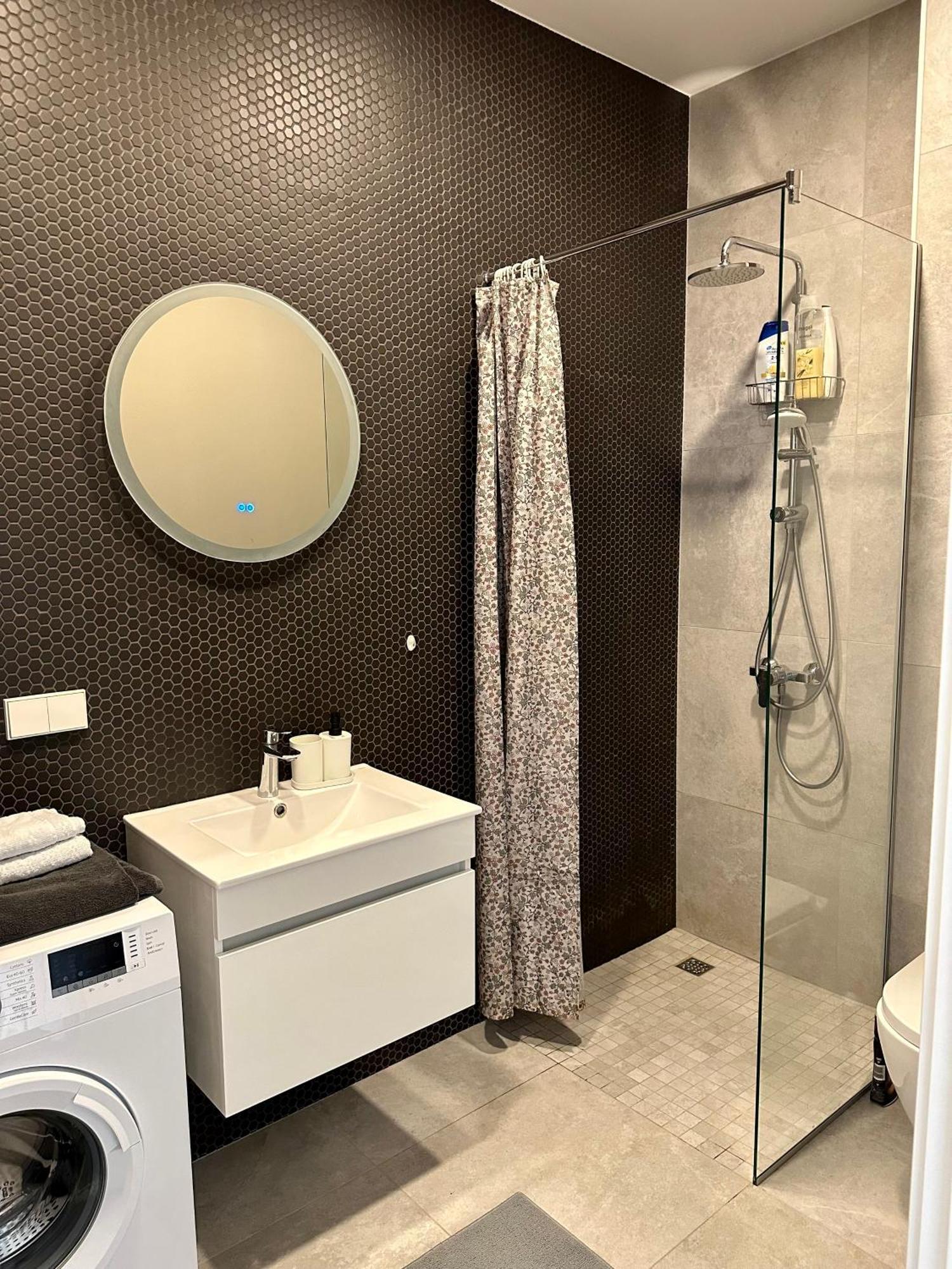 Modern Central Apartment Riga Retreat Extérieur photo
